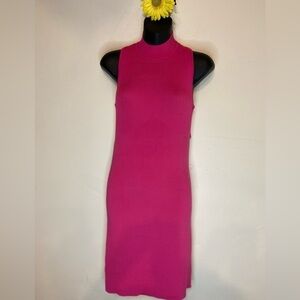 Line & Dot~NWT~Audrey Knit Mini Dress~Open Back With Chain~Hot Pink~ Size M